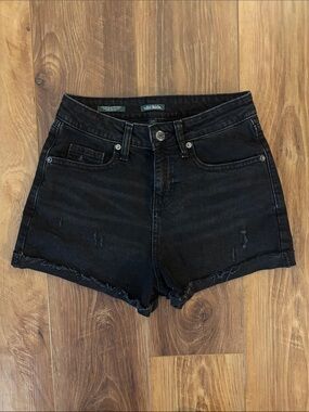 Black High-rise Rolled Cuffed Shorts